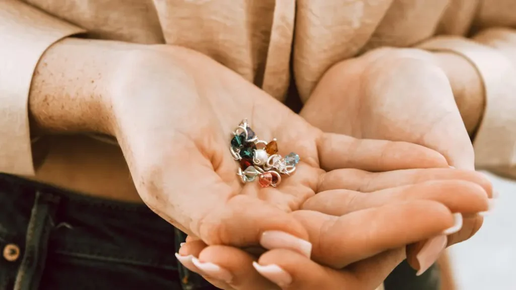 The Benefits of Wearing Birthstone Jewelry