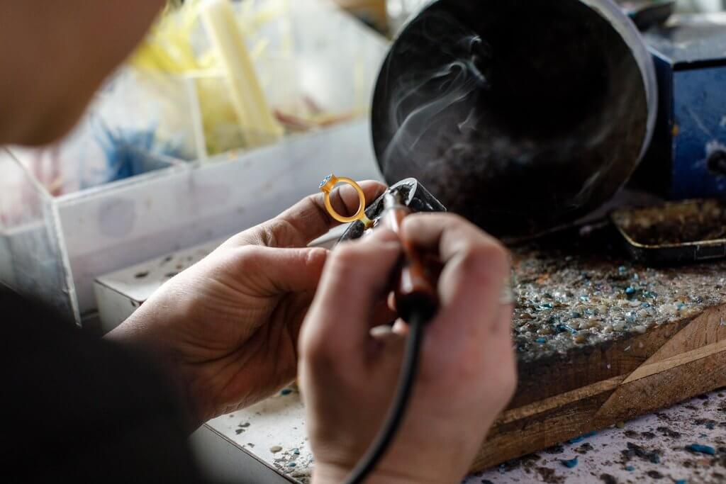 7. Stone Setting, The Detail That Defines Luxury