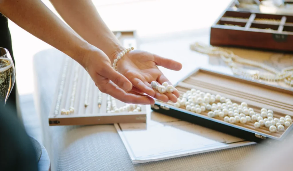 How Pearls Are Graded, Luster, Surface, Shape, Size, and Matching